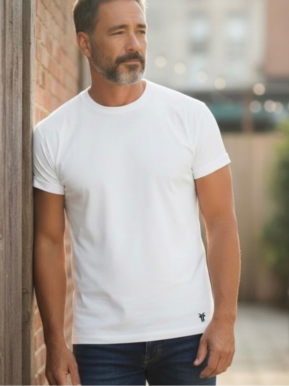 FRYE Short Sleeve Crewneck Cotton Blend Tee Bundle